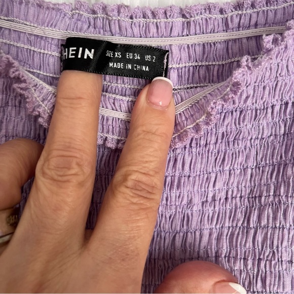 SMOCKED CROPPED TOP IN LAVENDER - Picture 4 of 12